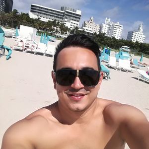 Meet your Posher, Abraham